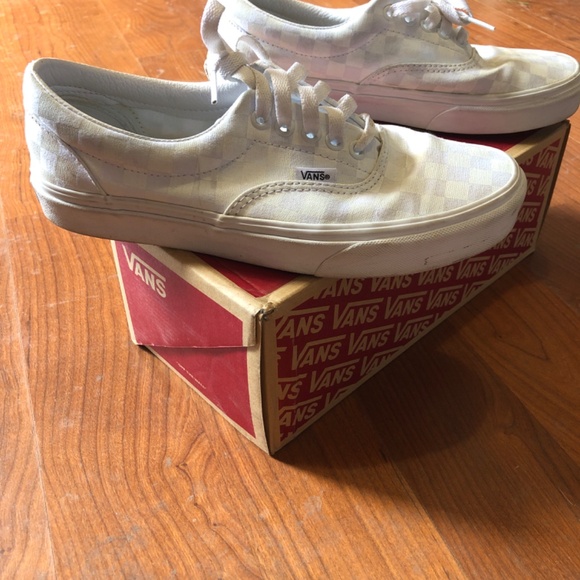 Vans - Picture 5 of 5